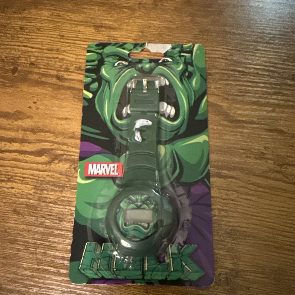 5/$30 Vintage MARVEL HULK Digital Watch 2003 On Blister Card Incredible Hulk